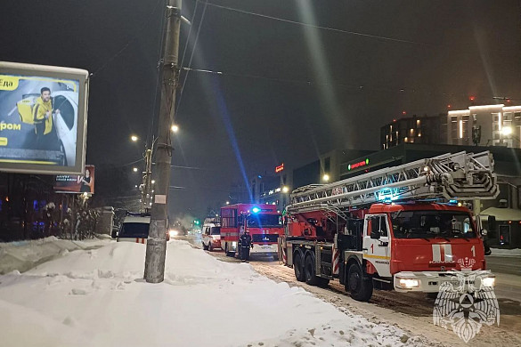 В Иванове загорелось здание ЦКиО